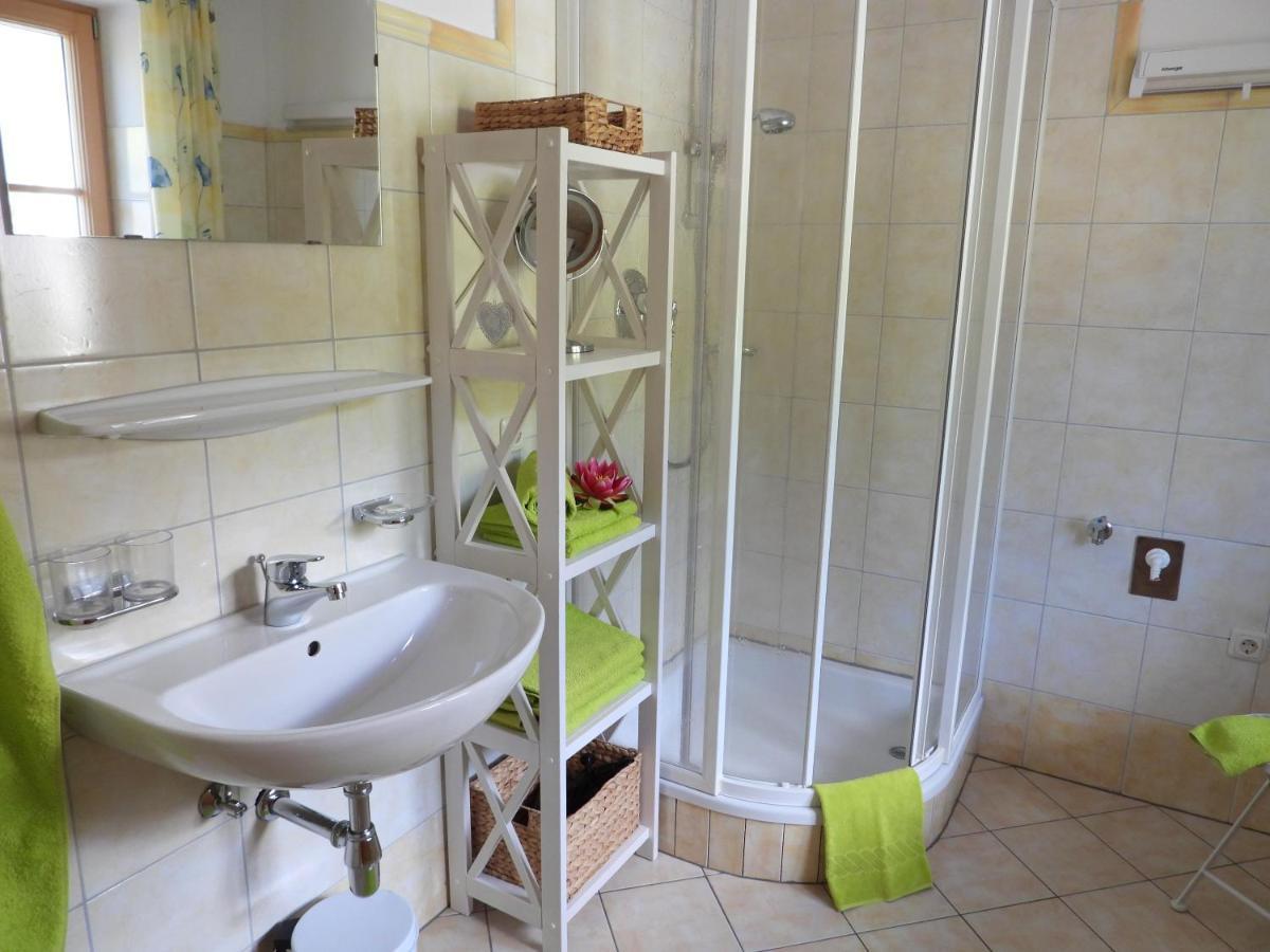 Ferienwohnung Bio-Bauernhof Einberghof Pfarrwerfen Exterior foto